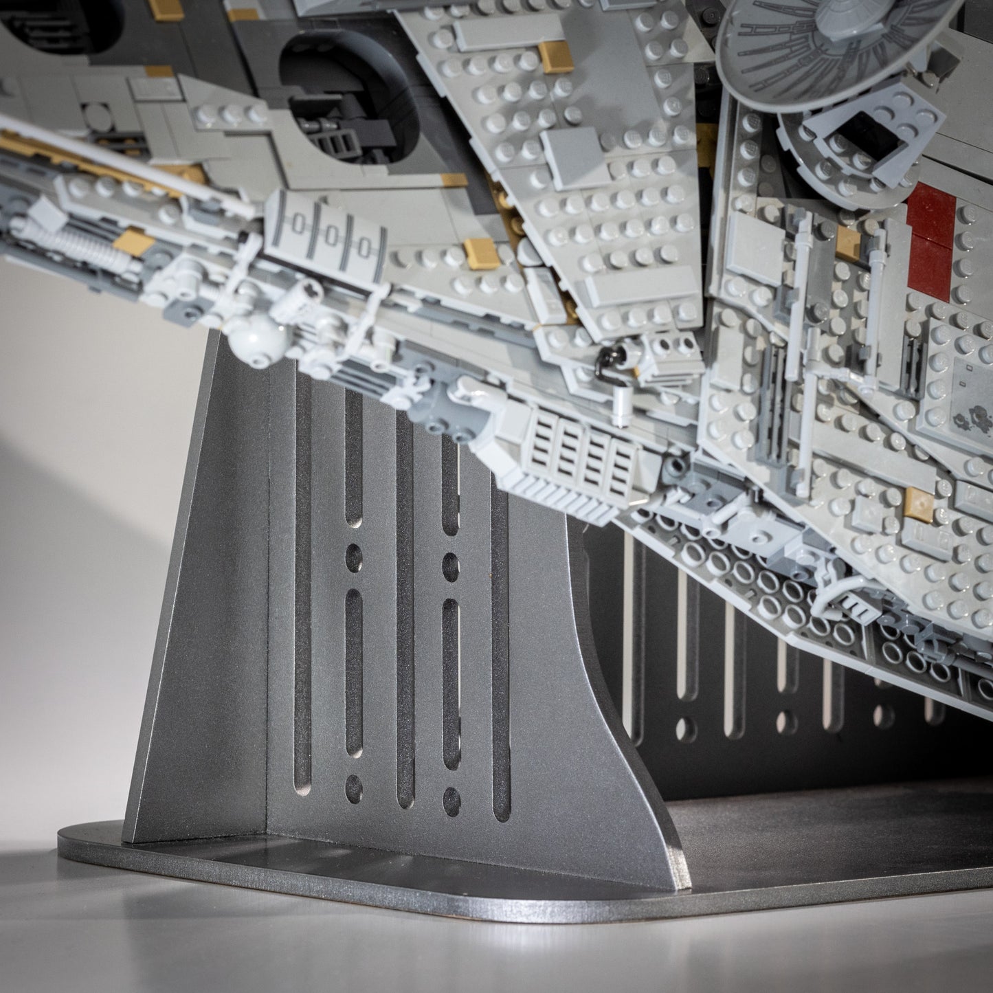 Display Stand for LEGO® UCS Millennium Falcon™ (75192)