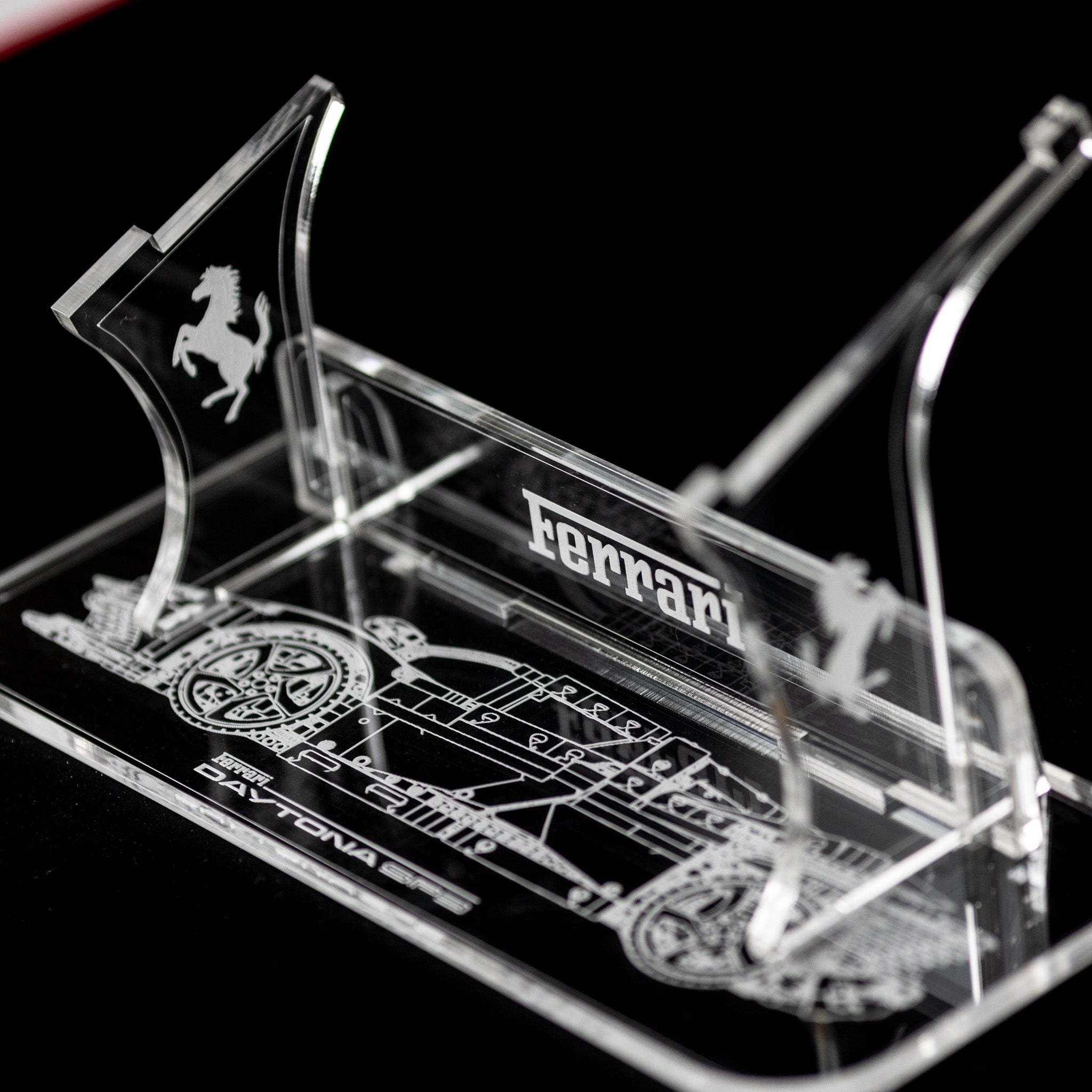 ICUANUTY Display-Wandplatte für Technic Ferrari Daytona SP3 42143 Rennwagen Wandanhänger, kompatibel mit F1 Ferrari Car, Geschenkideen für F1 Auto Wandhalterung Enthusiasten, Größe:75x45CM ICUANUTY Display-Wandplatte für Technic Ferrari Daytona SP3 42143 Rennwagen Wandanhänger, kompatibel mit F1 Ferrari Car, Geschenkideen für F1 Auto Wandhalterung Enthusiasten, Größe:75x45CM
